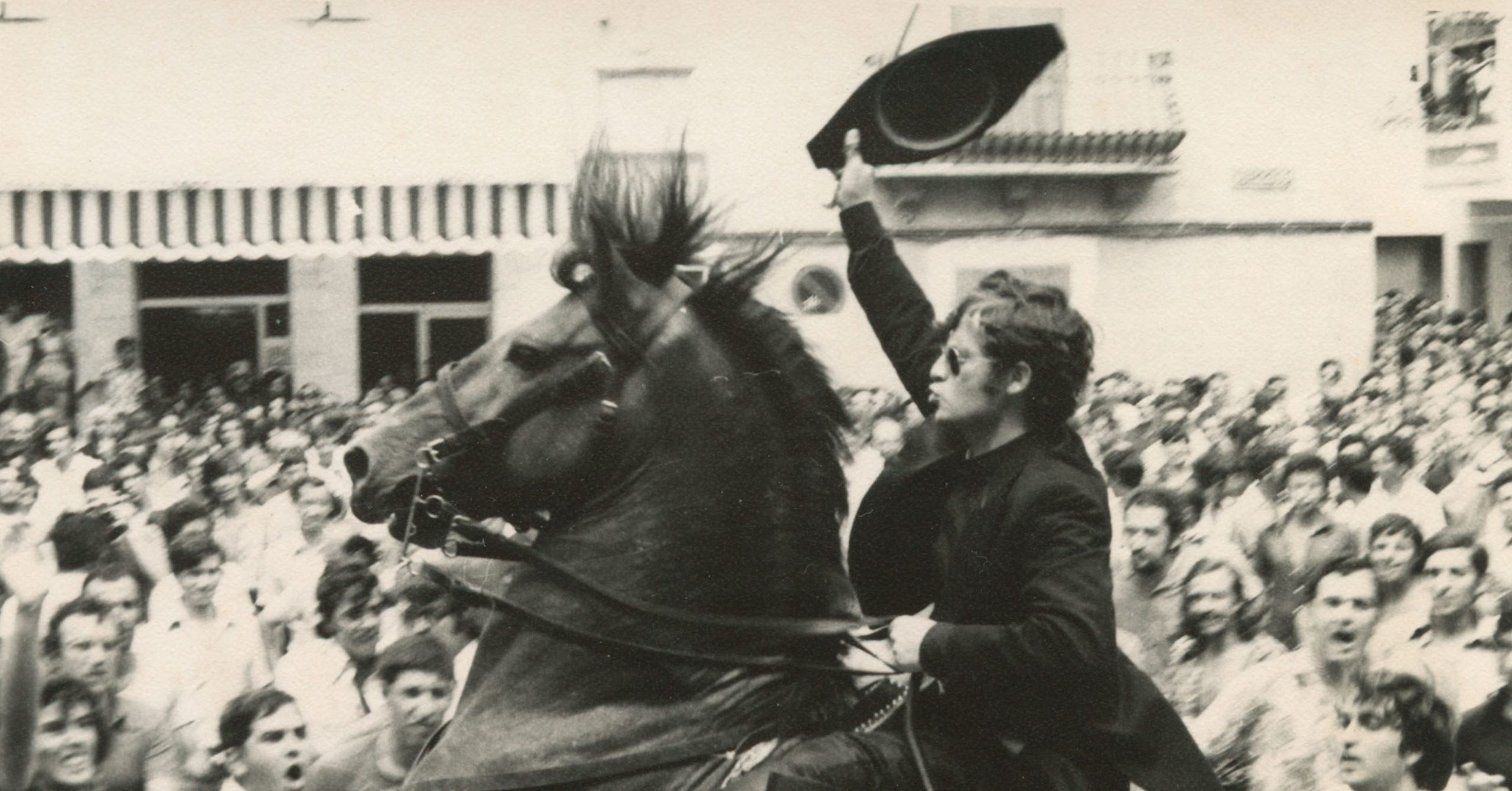 Sa Capellana fent un bot